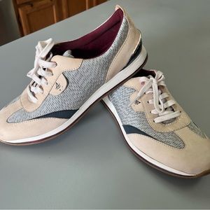 Sperry active wear shoes women’s size 9.0 used no box